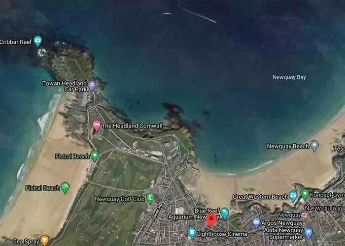 Beachside Apartment In The Centre Of Town